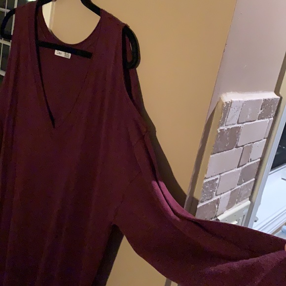 Cold Shoulder Sweater - Picture 2 of 3